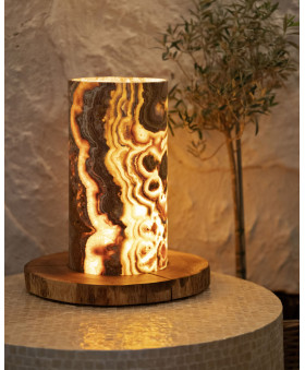 Aurora Onyx Lamp